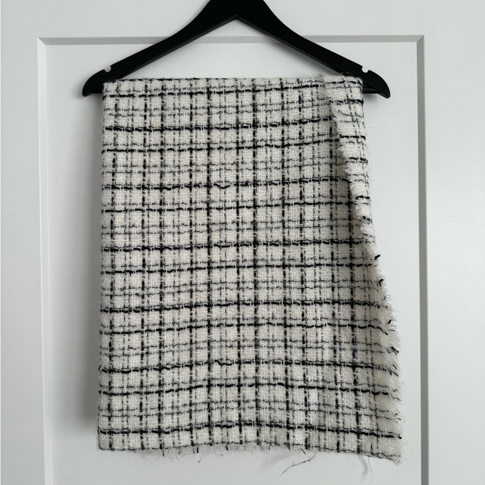 Oversized Bouclè Scarf